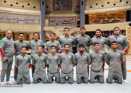 سفر به کربلا پاداش قهرمانی تیم ملی کشتی فرنگی در آسیا