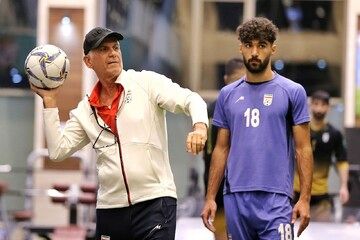 مدافع مورد علاقه استقلال و پرسپولیس به میادین برگشت