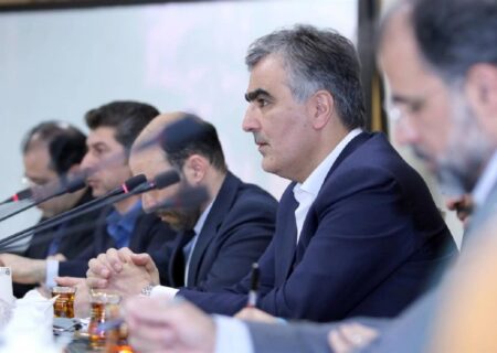سیاست بانک مرکزی در مبادلات تجاری؛ قطع رابطه با دلار