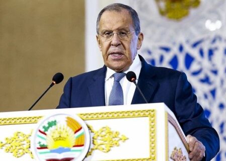 لاوروف: هدف آشکار غرب بی‌ثبات کردن روسیه پیش از انتخابات است