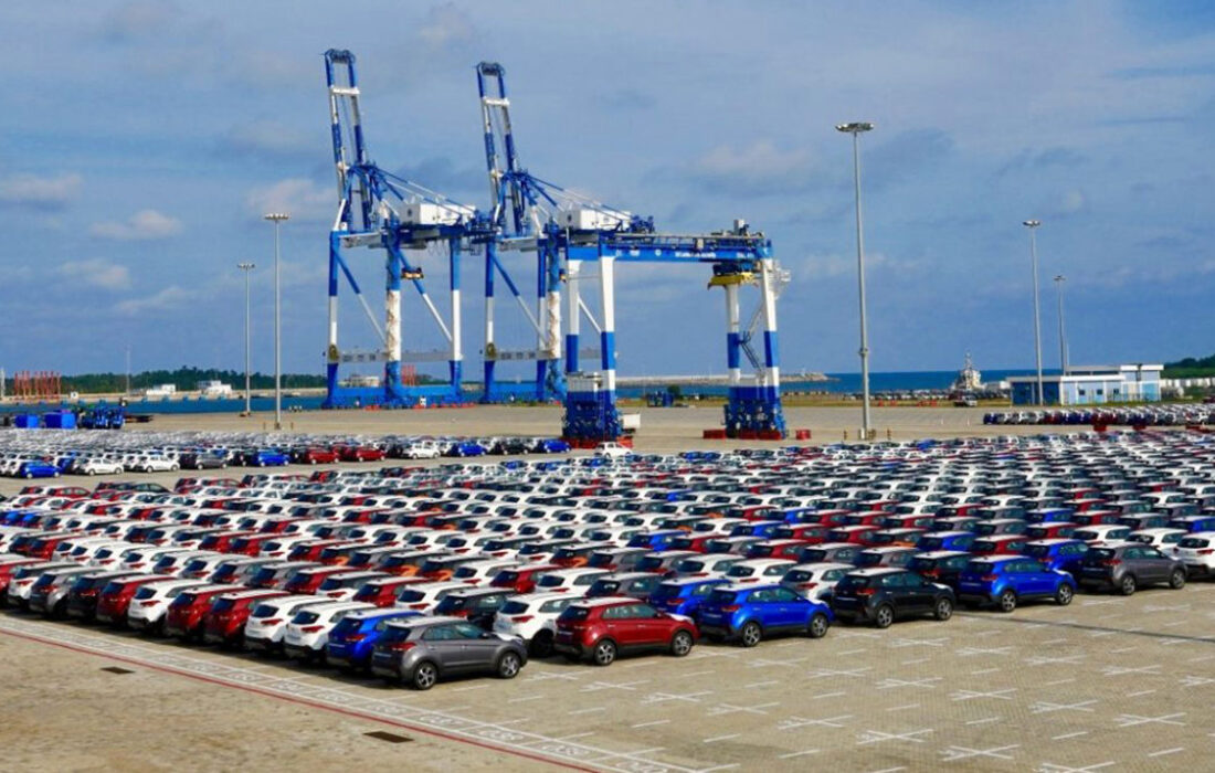 واردات خودروهای فرسوده فلج شده است