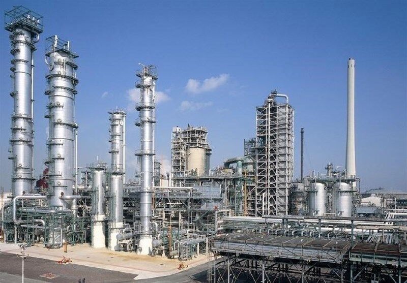 تولید نفت ایران به 3.4 میلیون بشکه در روز افزایش یافت.