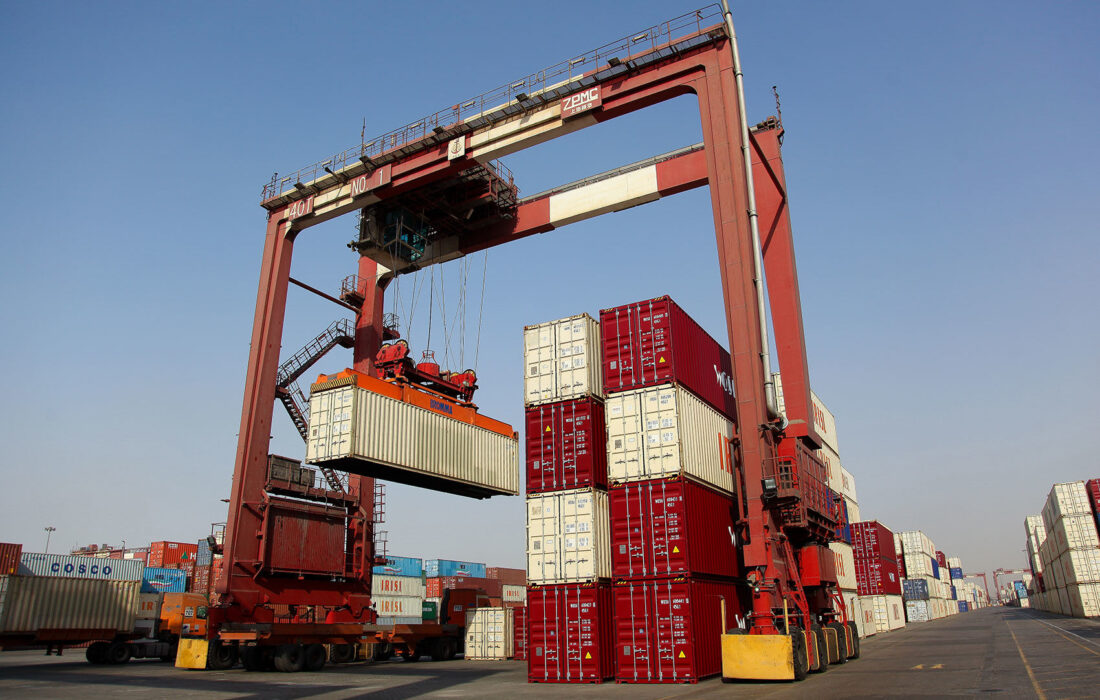 مقصران جدید تراز تجاری منفی؛  سقف واردات 18 میلیارد دلار افزایش می یابد