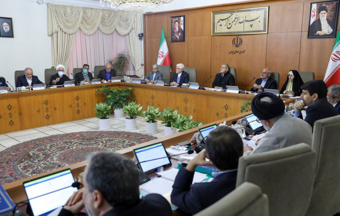 تجهیز تمامی ادارات دولتی به پنل‌ های خورشیدی تا تابستان سال آینده
