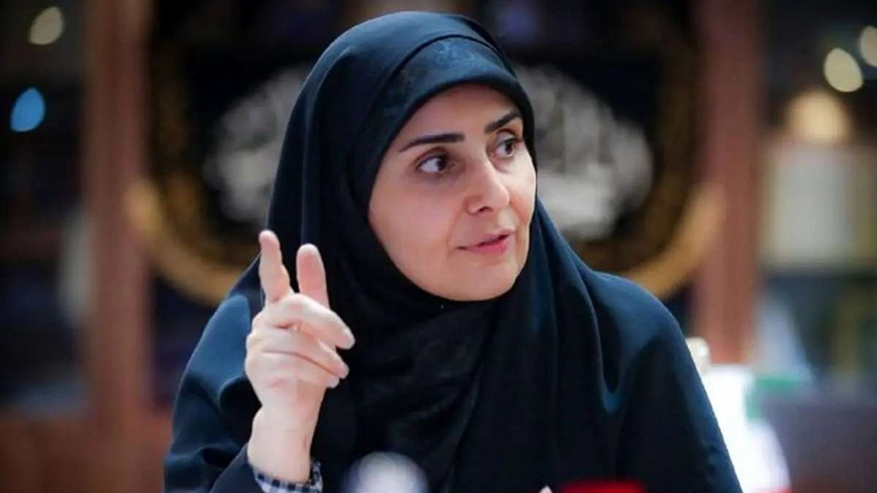 اظهارات وزارت جاده ها در مورد سفر شخصی وزیر به کیش و رد هزینه پول دویتال. هشدار در مورد عدم الژوها