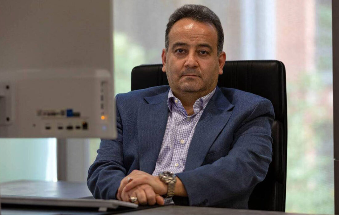 بازار ارز تجاری قدرت خود را باقی می ماند