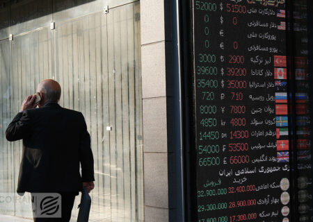 بازار رسمی پویاتر از بازار آزاد ارز؛ اهمیت جنگ روانی بر انتظارات معامله‌گران