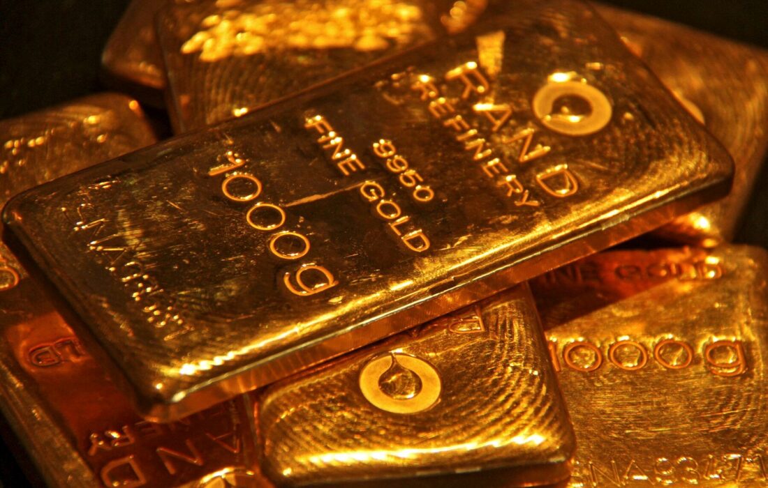 طلای جهانی در نزدیکی پایین‌ترین سطح؛ دلار و اوراق قرضه آمریکا تقویت شدند