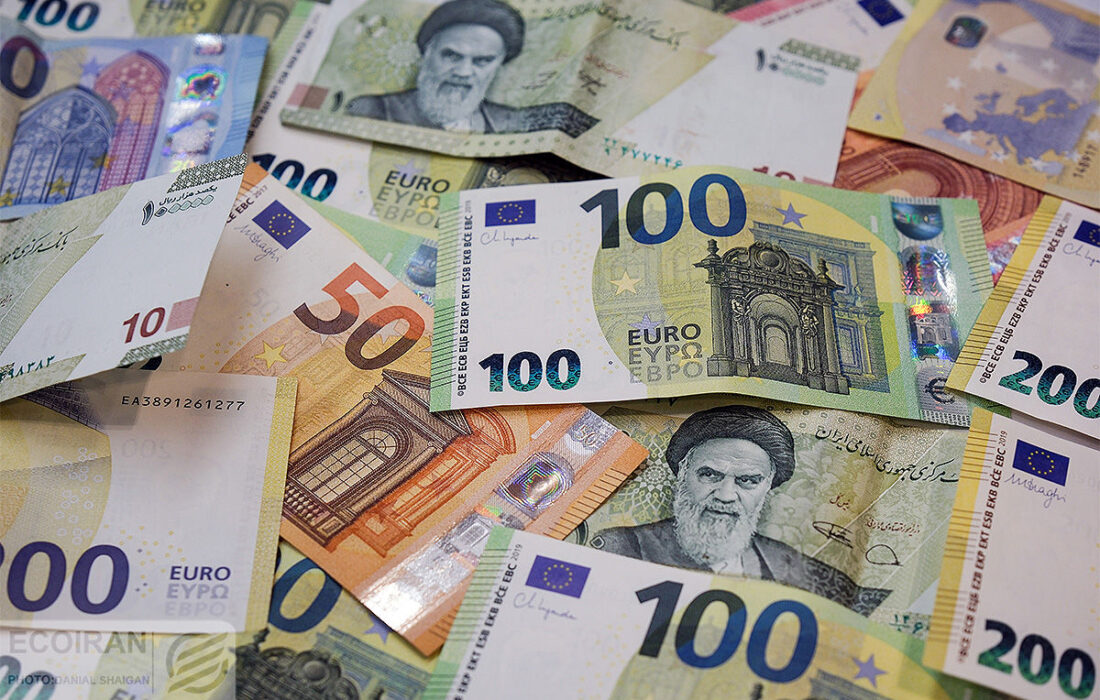 قیمت یورو در ایران ارزان تر از جهان
